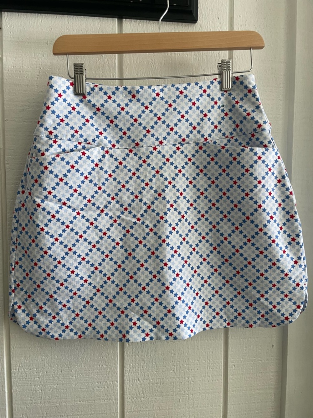 LADY HAGEN Red & Blue Star Golf Skort - S
